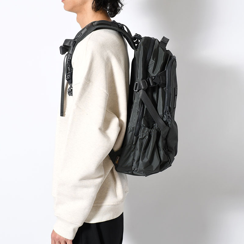 420 re/cor TRAVEL BP -2.COLOR-