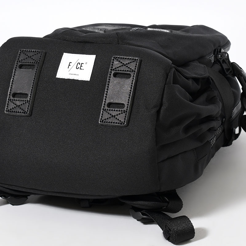950 TRAVEL BP S -BLACK-
