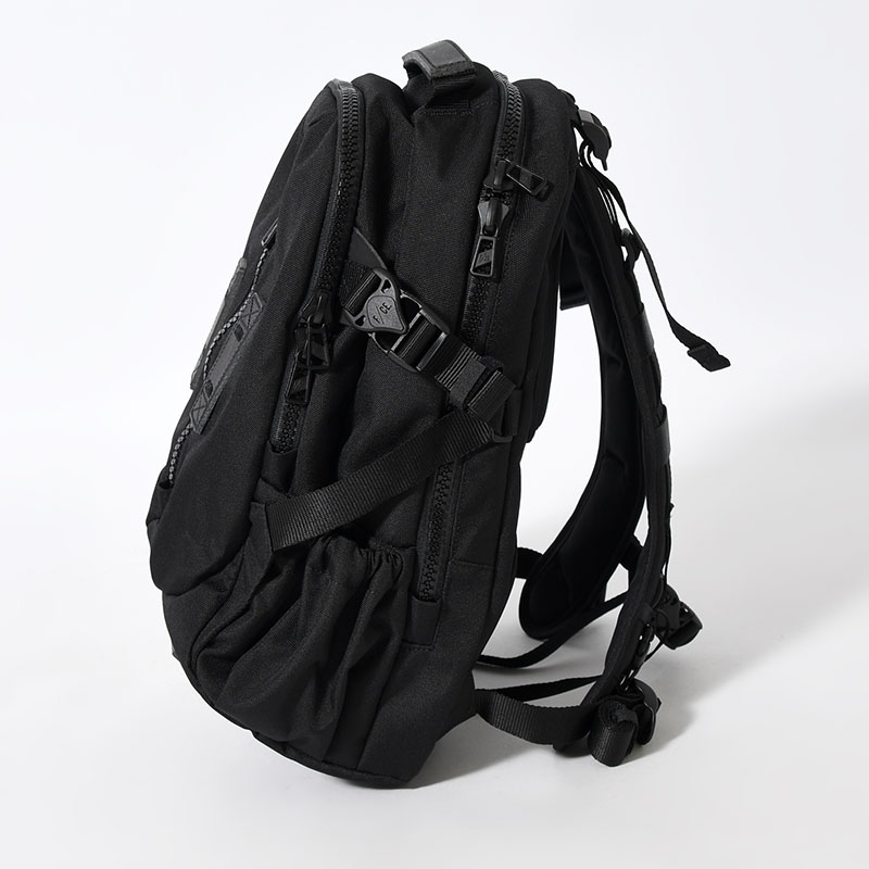 950 TRAVEL BP S -BLACK-
