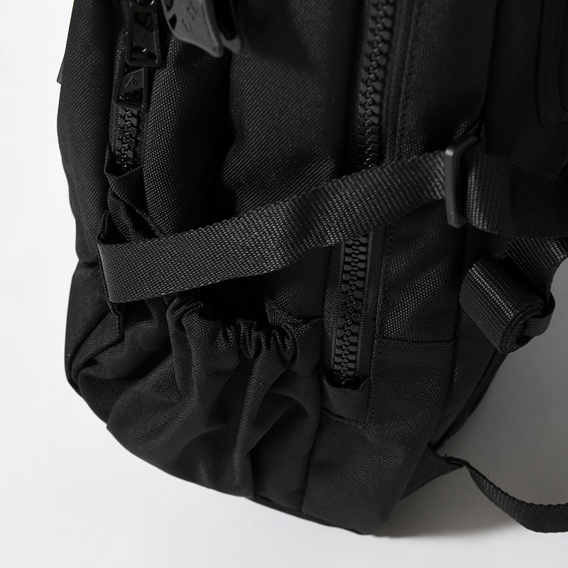 950 TRAVEL BP S -BLACK-