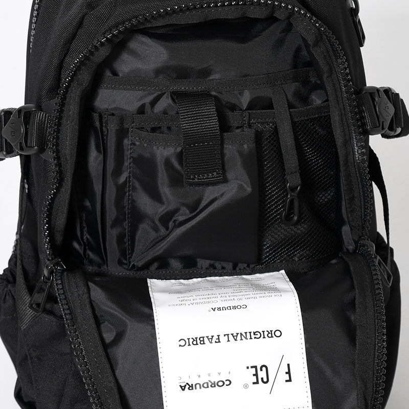 950 TRAVEL BP S -BLACK-