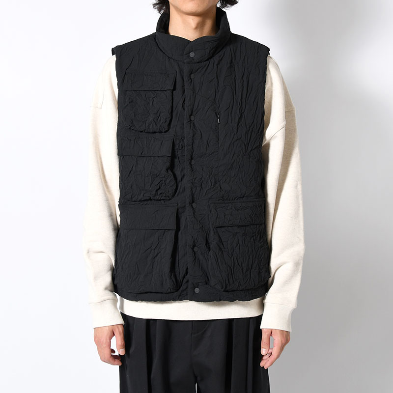 INFINITY CREASE PRIMALOFT VEST -BLACK-