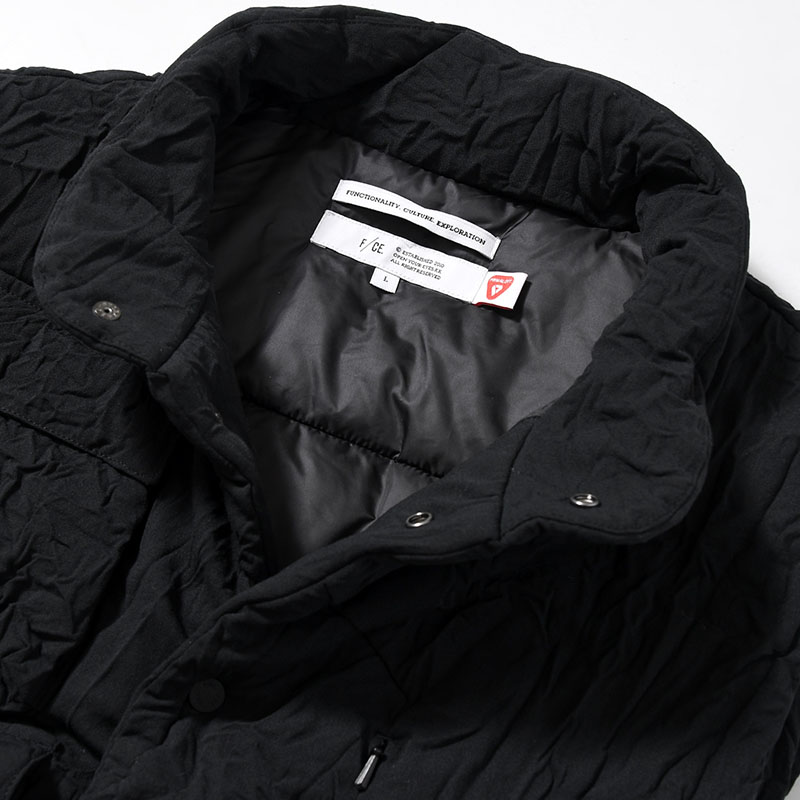 INFINITY CREASE PRIMALOFT VEST -BLACK-