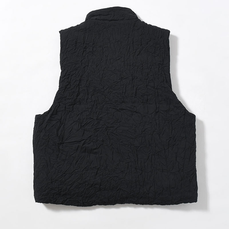 INFINITY CREASE PRIMALOFT VEST -BLACK-