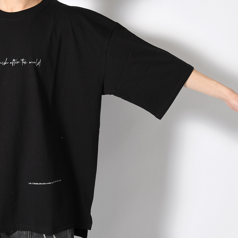 T.U.A.T.W BIG SIZE SLIT T-SH -BLACK-
