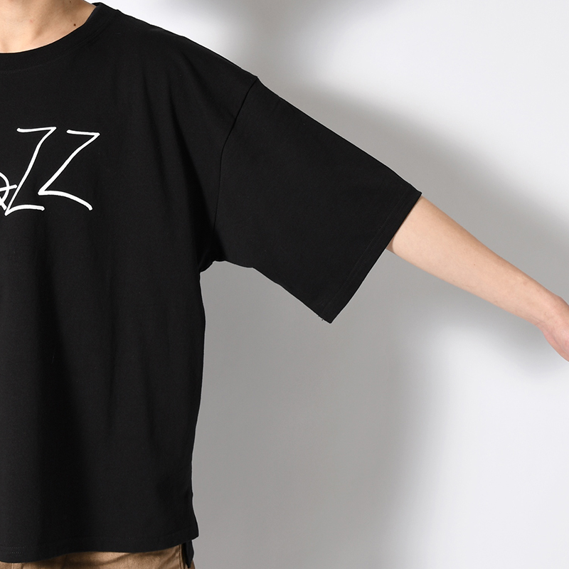 JAZZ BIG SIZE SLIT T-SH -BLACK-