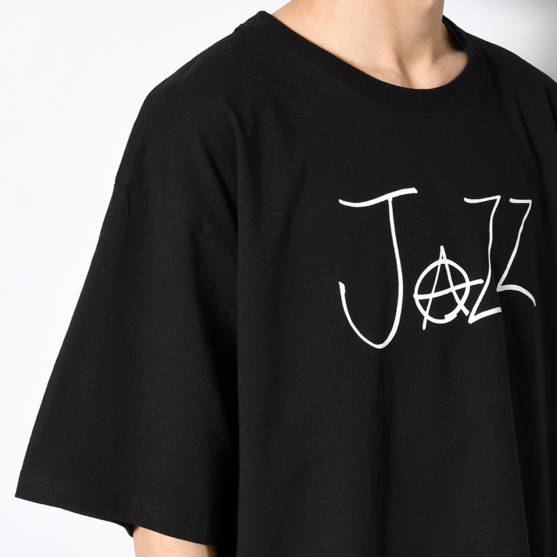 JAZZ BIG SIZE SLIT T-SH -BLACK-