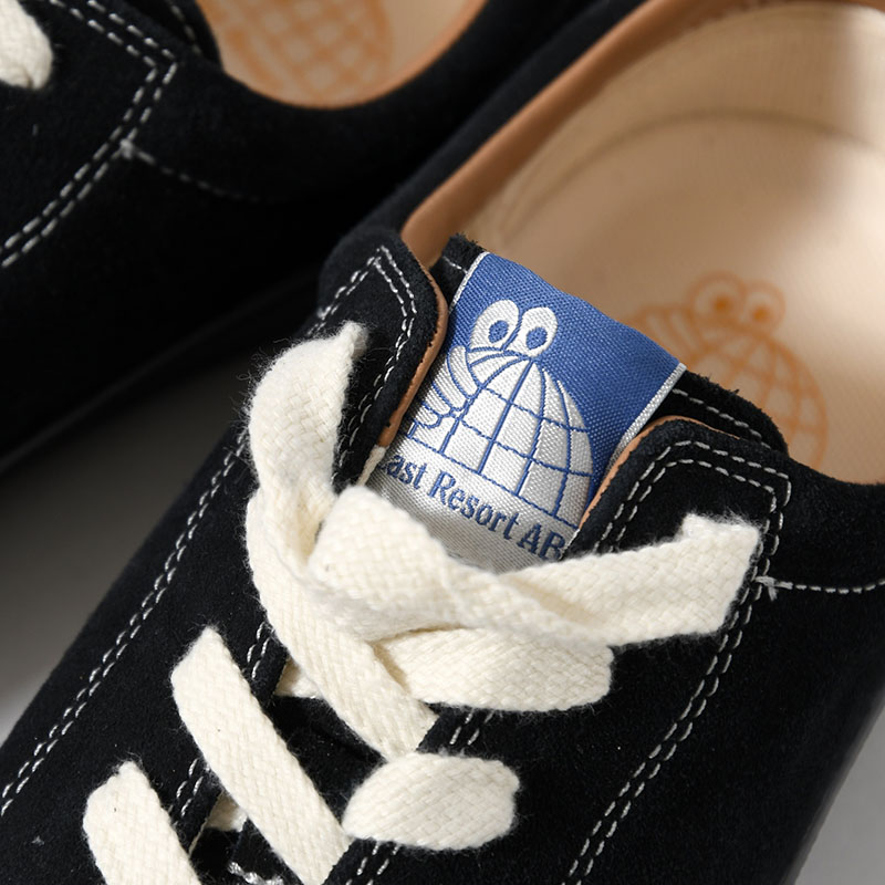 VM003 LO -Black/White/Black-