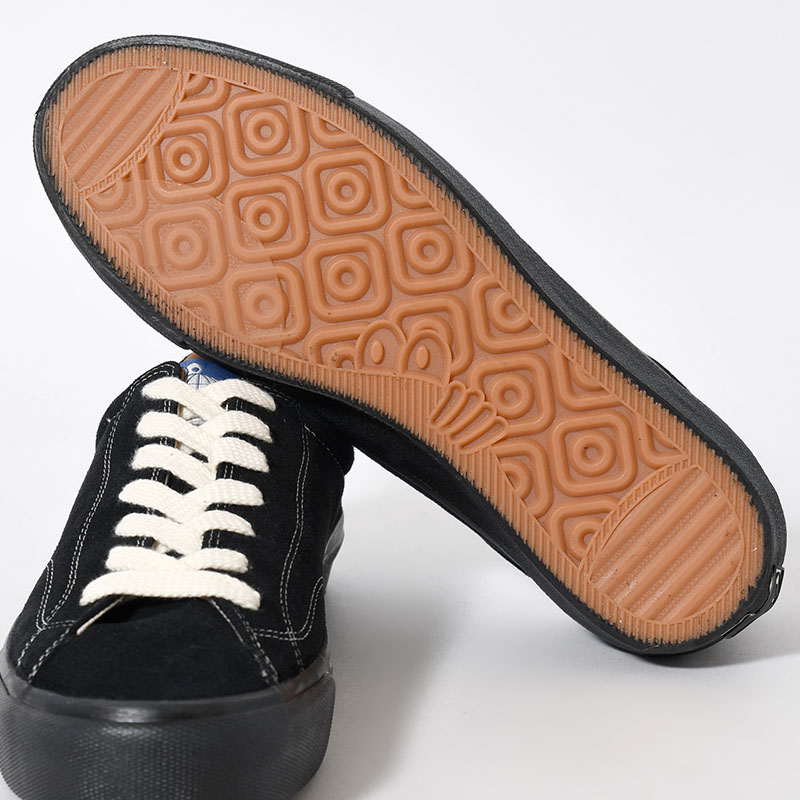 VM003 LO -Black/White/Black-