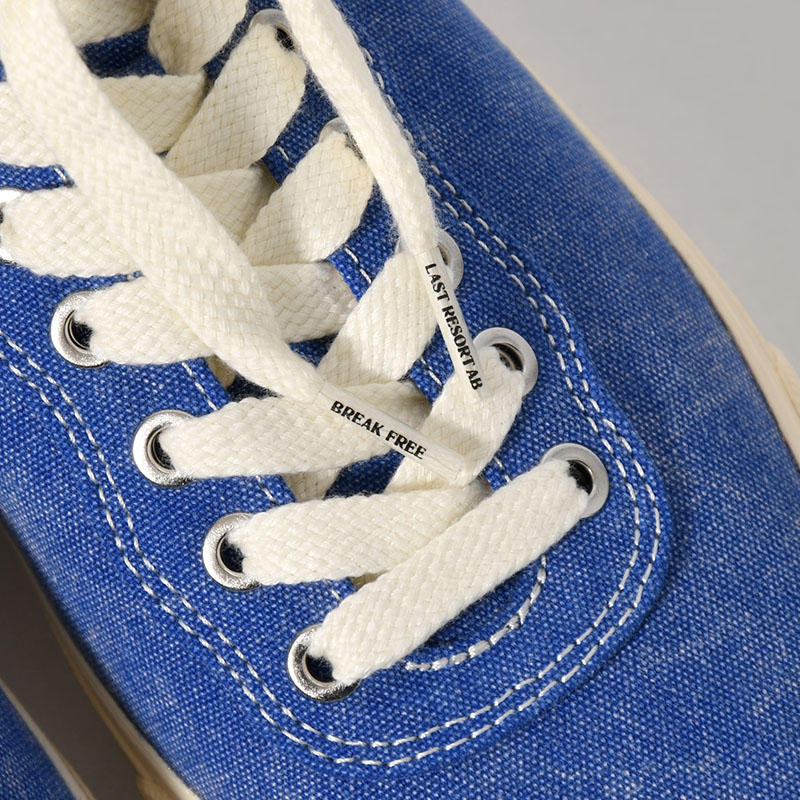VM001 LO CANVAS -Washed Royal Blue/White-