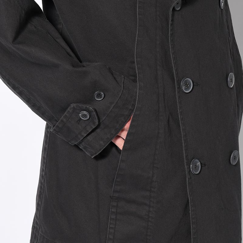 DOUBLE-BREASTED PEACOAT -BLACK-