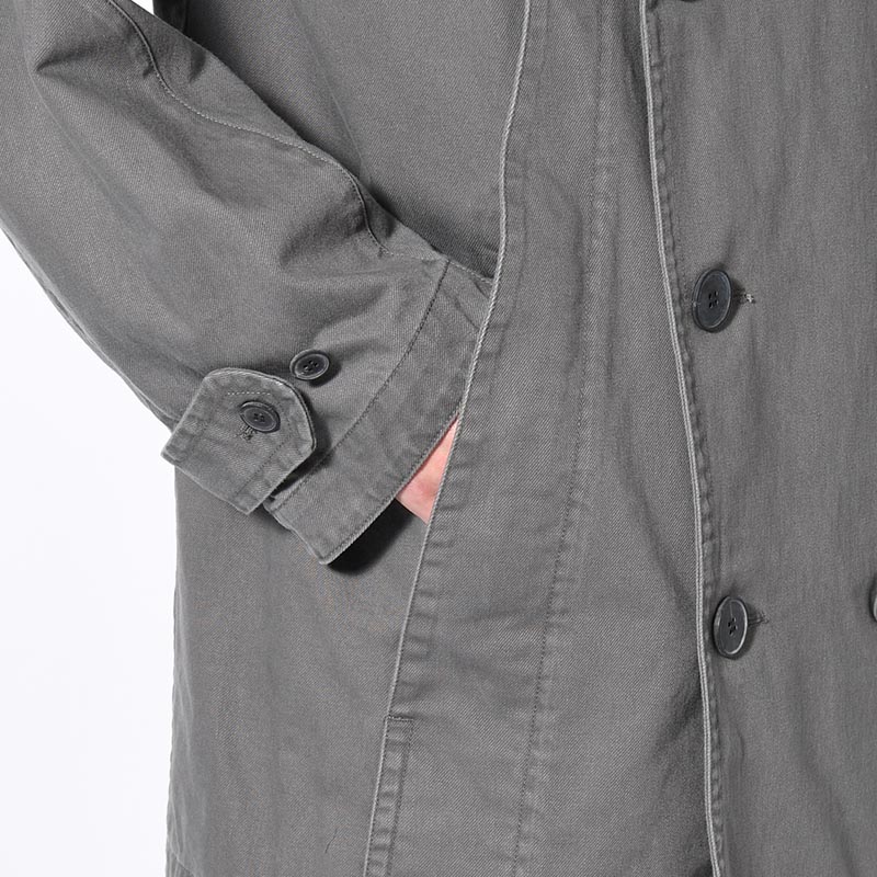 DOUBLE-BREASTED PEACOAT -GREY-