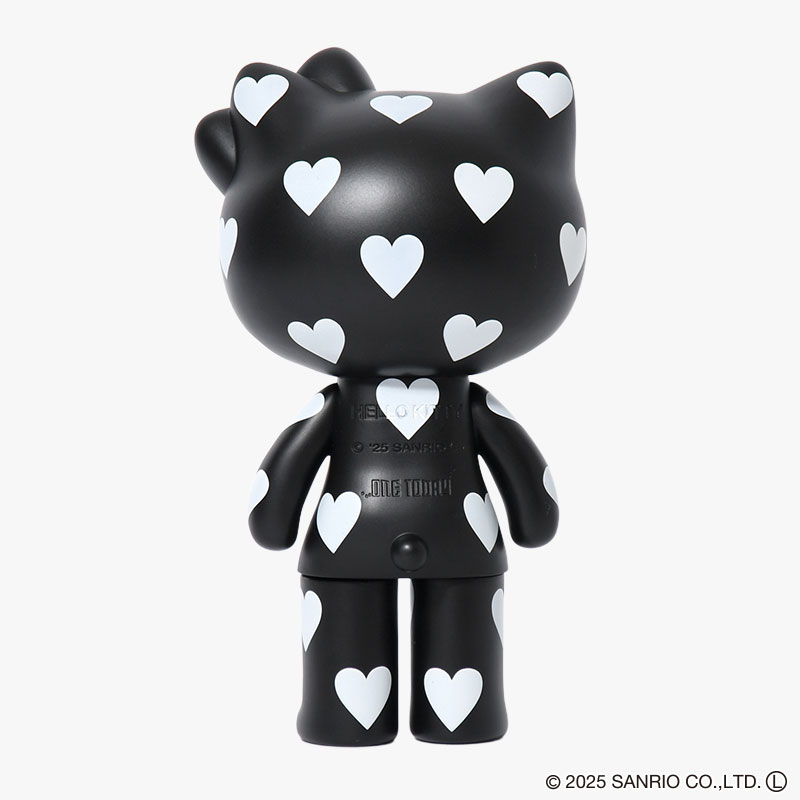 HELLO KITTY BLACK "HEART"