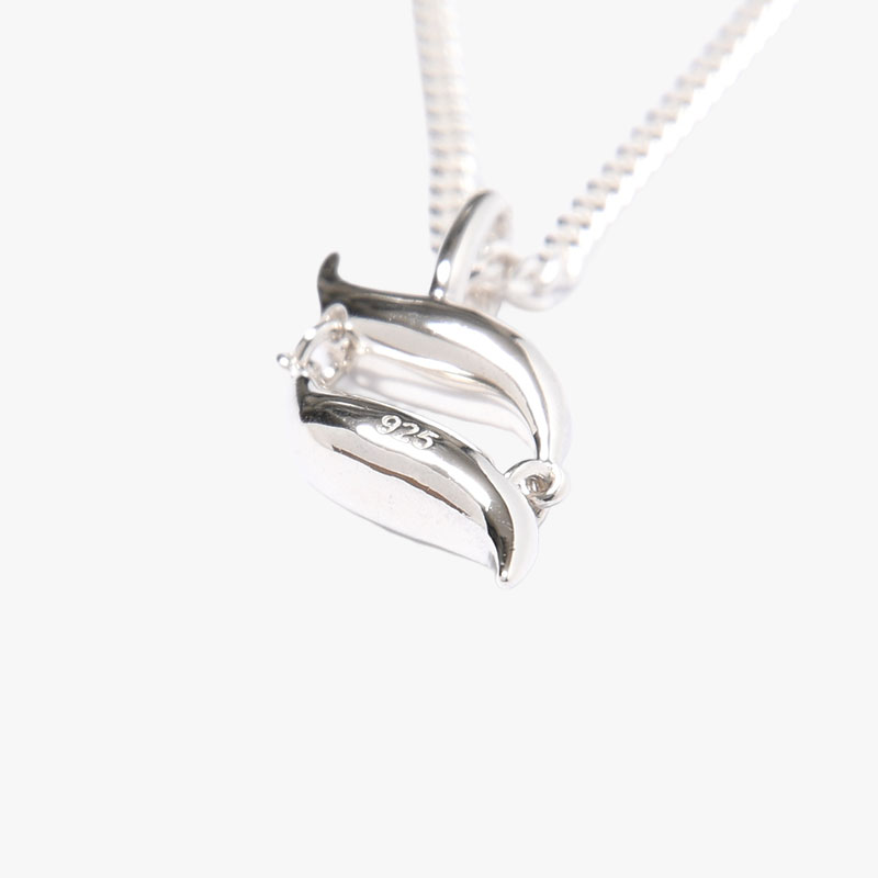 S LOGO SOFT NECKLACE -SILVER-