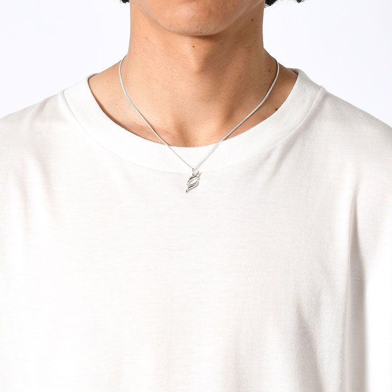 S LOGO SOFT NECKLACE -SILVER-