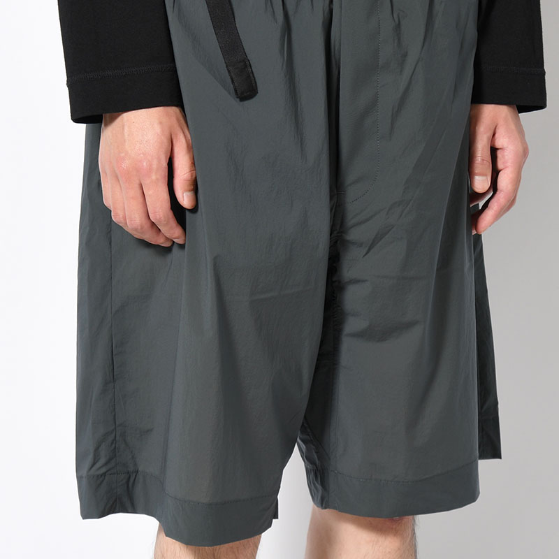 NYLON HALF PANTS -CHARCOAL-