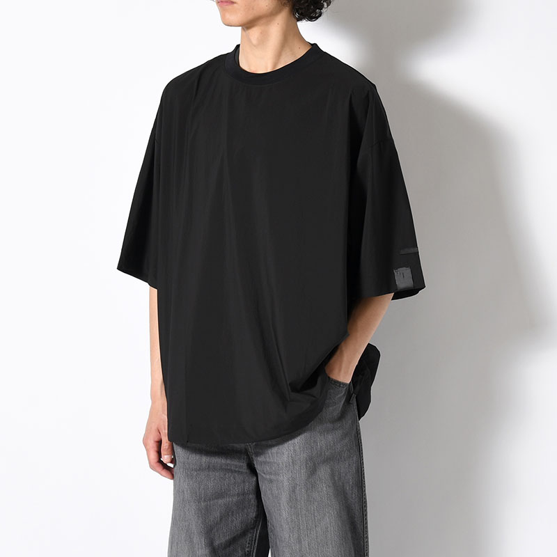 T-SHIRT -BLACK-