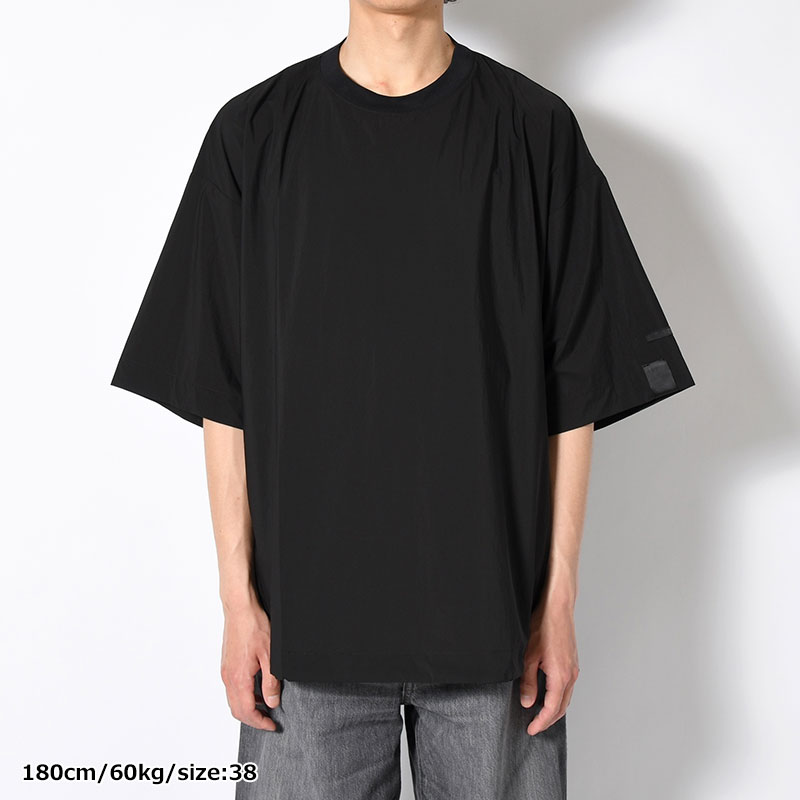 T-SHIRT -BLACK-