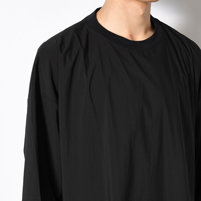 T-SHIRT -BLACK-