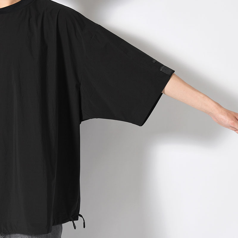 T-SHIRT -BLACK-