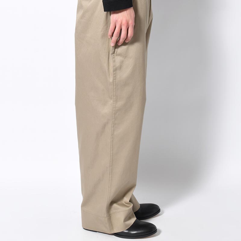 CHINO PANTS -BEIGE-