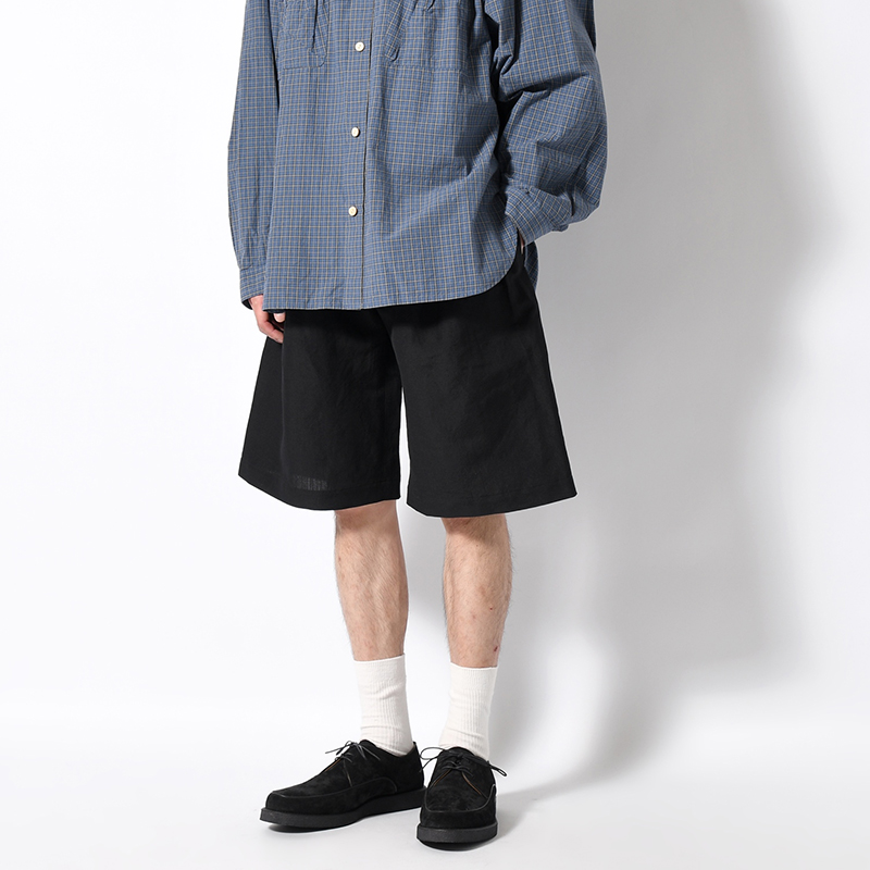 WOOL LINEN TUCKED HALF PANTS -BLACK-