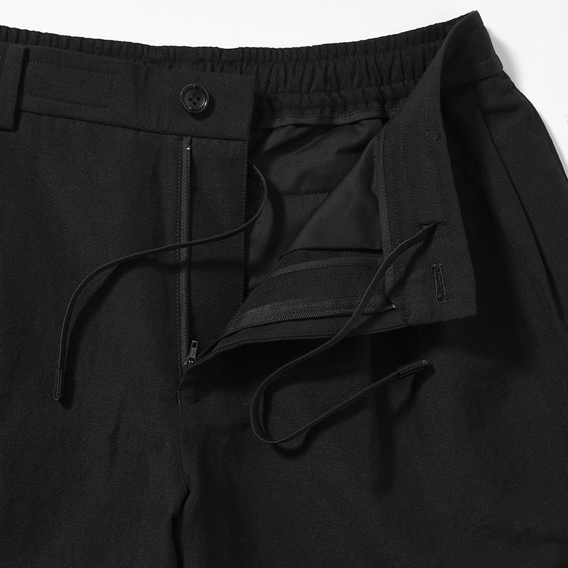 WOOL LINEN TUCKED HALF PANTS -BLACK-