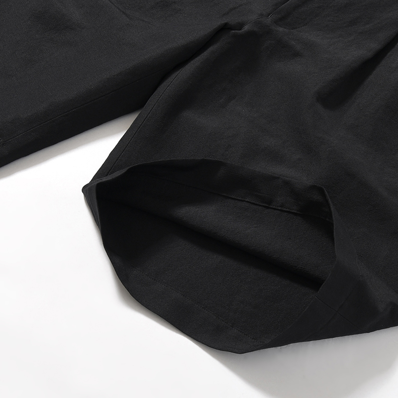 WOOL LINEN TUCKED HALF PANTS -BLACK-