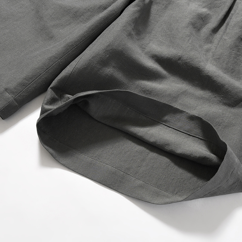 WOOL LINEN TUCKED HALF PANTS -GRAY-