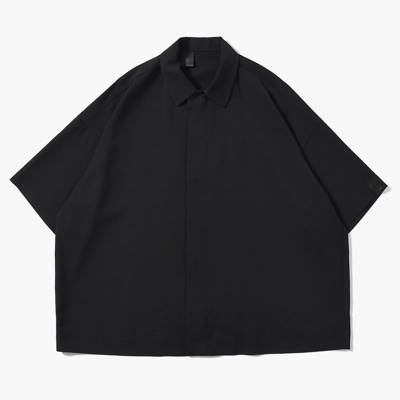 ZIP UP HALF SLEEVE SHIRT -BLACK-