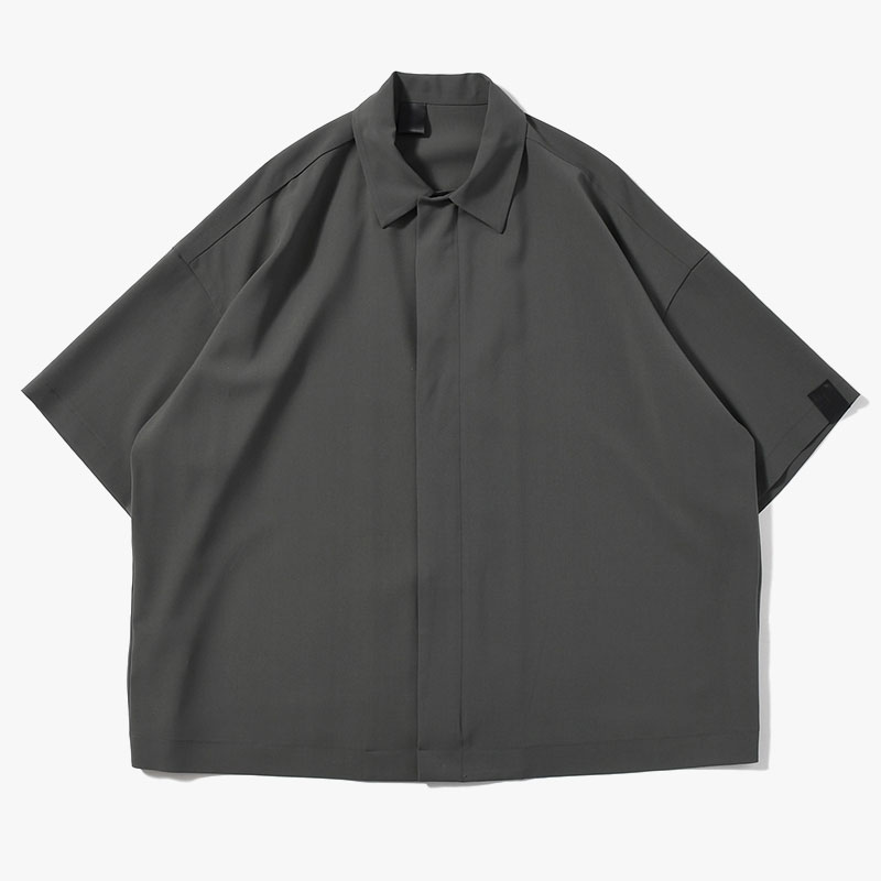 ZIP UP HALF SLEEVE SHIRT -CHARCOAL-