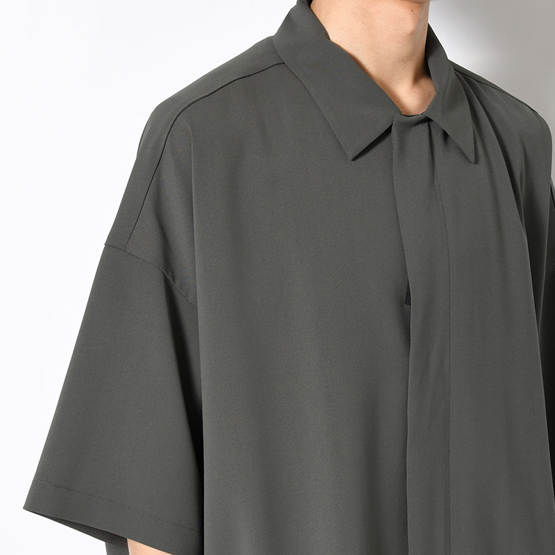 ZIP UP HALF SLEEVE SHIRT -CHARCOAL-