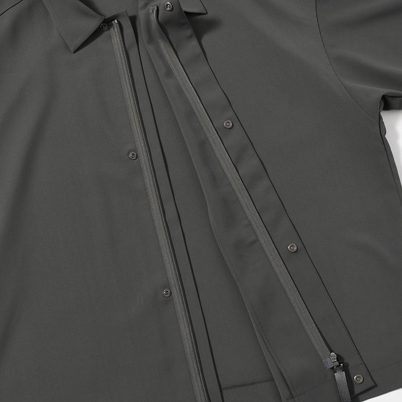 ZIP UP HALF SLEEVE SHIRT -CHARCOAL-