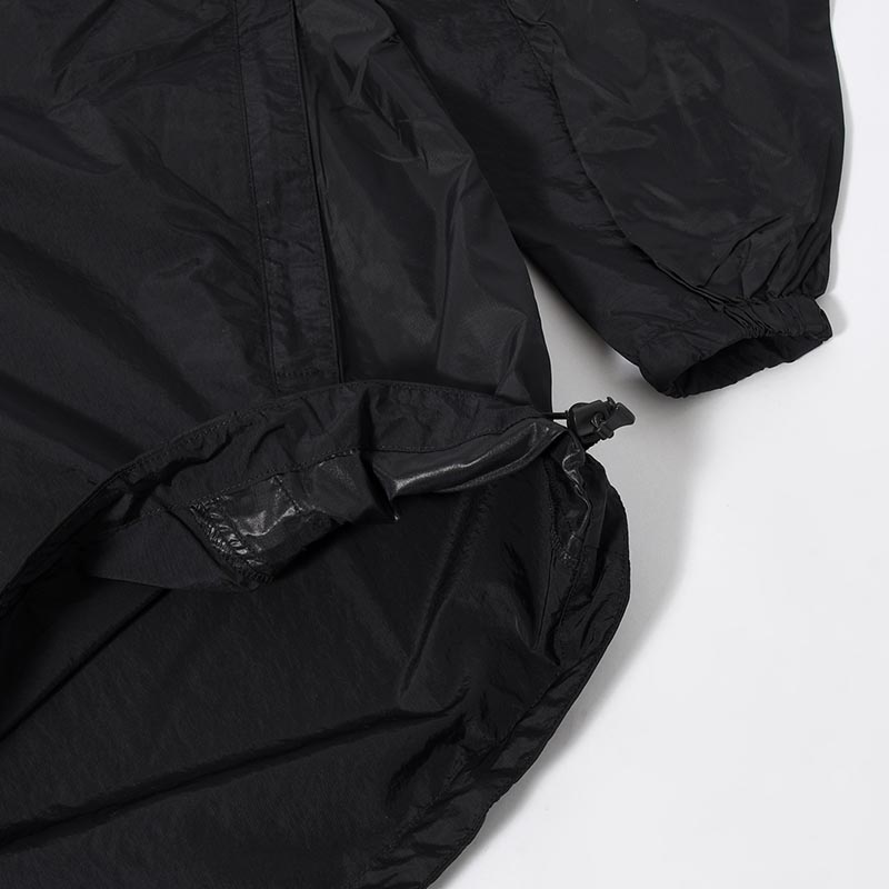 ORGANIZED HOODED PULLOVER / RIPSTOP NYLON -BLACK-