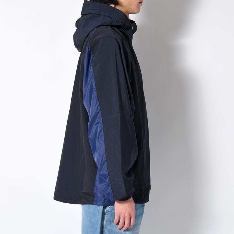 ORGANIZED HOODED PULLOVER / RIPSTOP NYLON -NAVY-