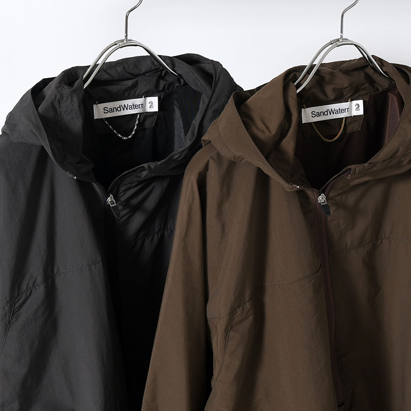 ORGANIZED HOODED PULLOVER / RIPSTOP NYLON -2.COLOR-