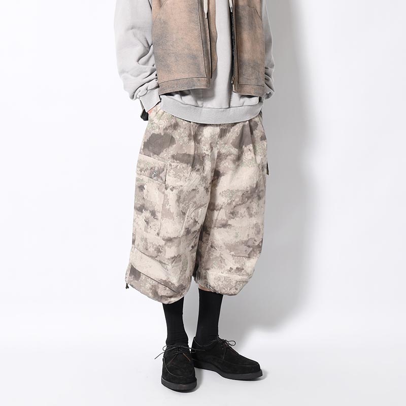 DANGEROUS CAMO WEIRD PANTS -PUKE-