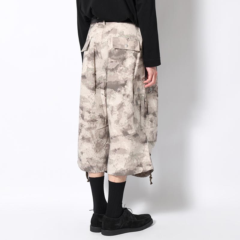 DANGEROUS CAMO WEIRD PANTS -PUKE-