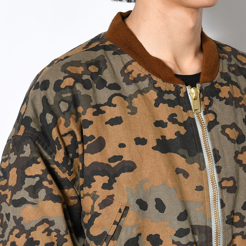 THIRD WAY CROPPED BOMBER -LLLEGAL CAMO-