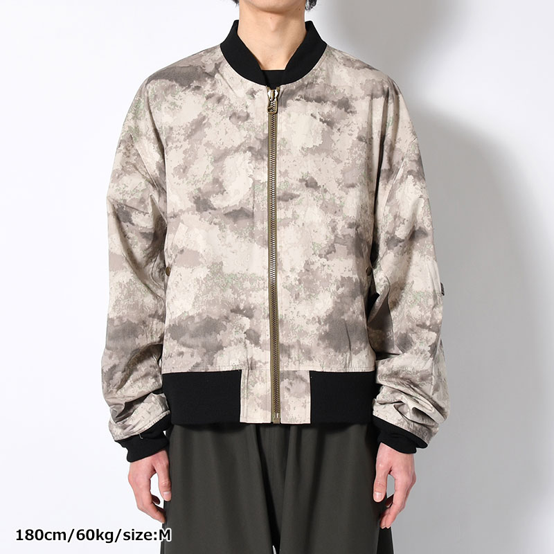 DANGEROUS CAMO BOMBER JACKET -PUKE-