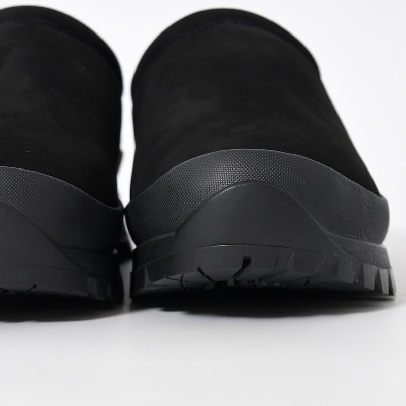 FAR EASTERN MULE -BLACK-