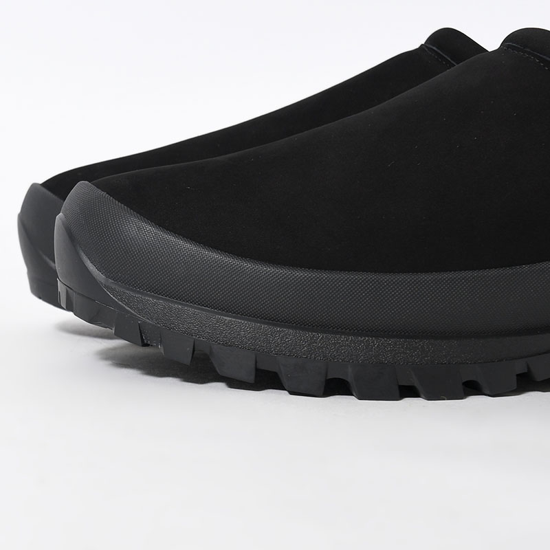 FAR EASTERN MULE -BLACK-