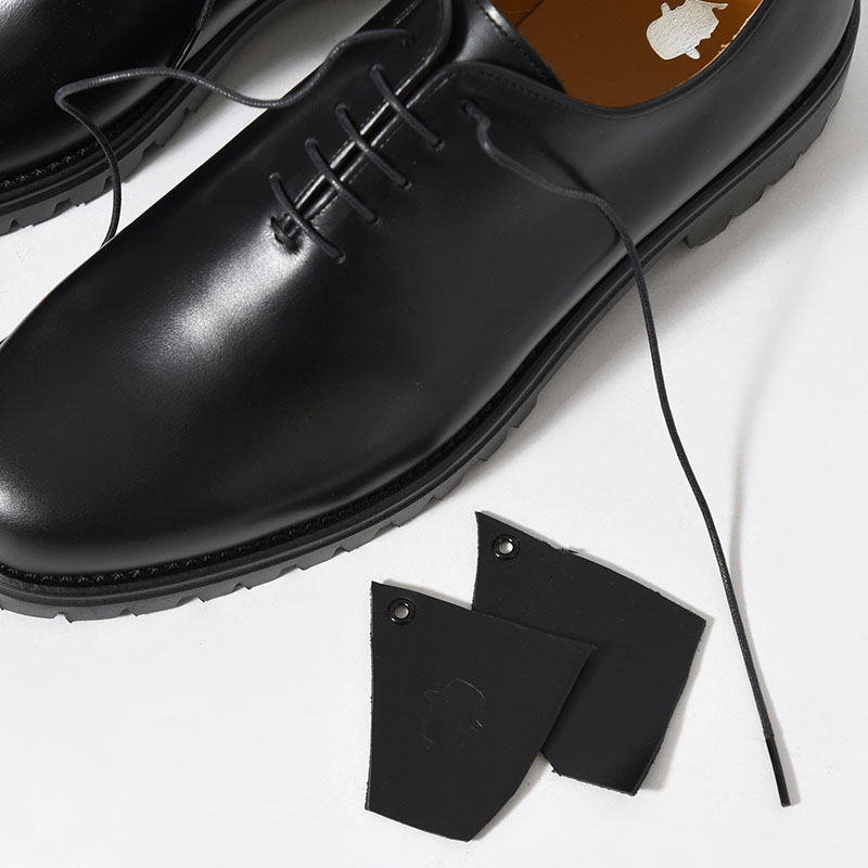 WHOLECUT SHOES -BLACK DUPUY-
