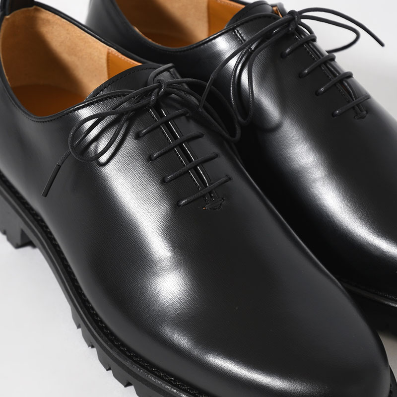WHOLECUT SHOES -BLACK DUPUY-