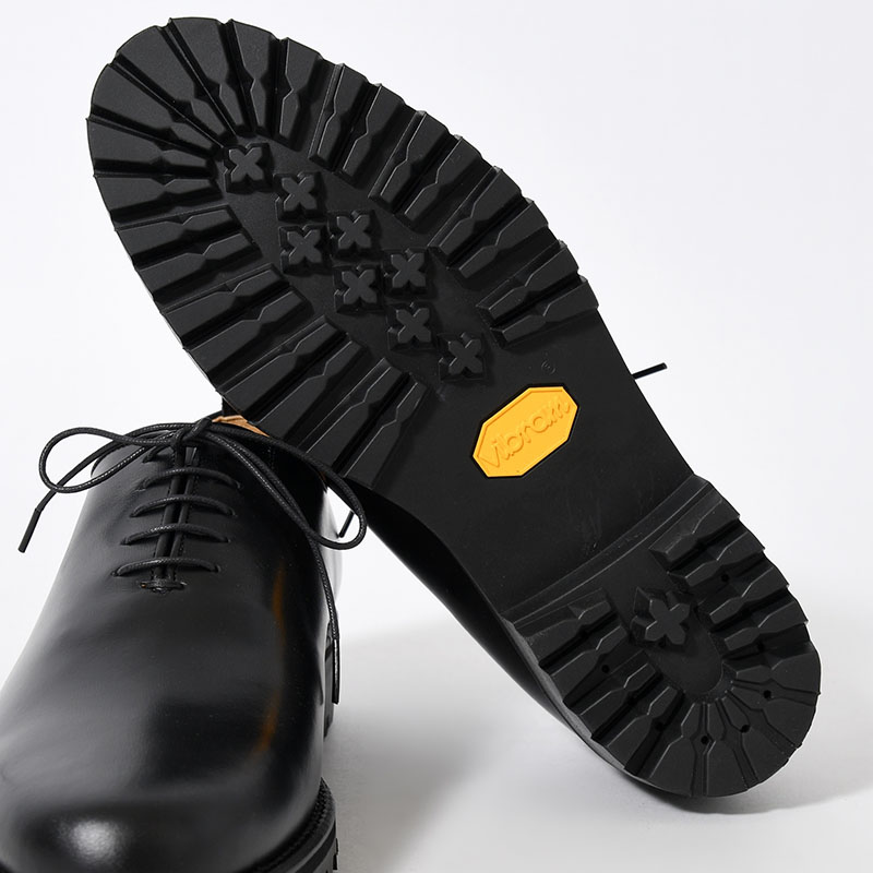 WHOLECUT SHOES -BLACK DUPUY-