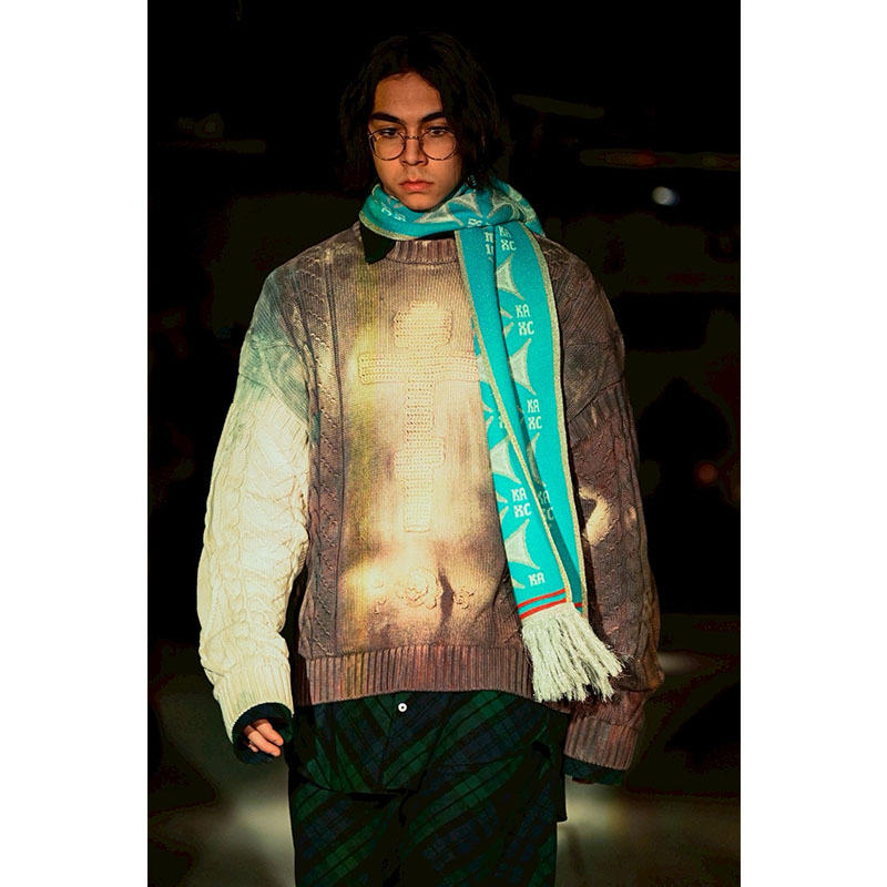 CRUCIFIED CABLE KNIT -PURPLE DYED EGGSHELL-