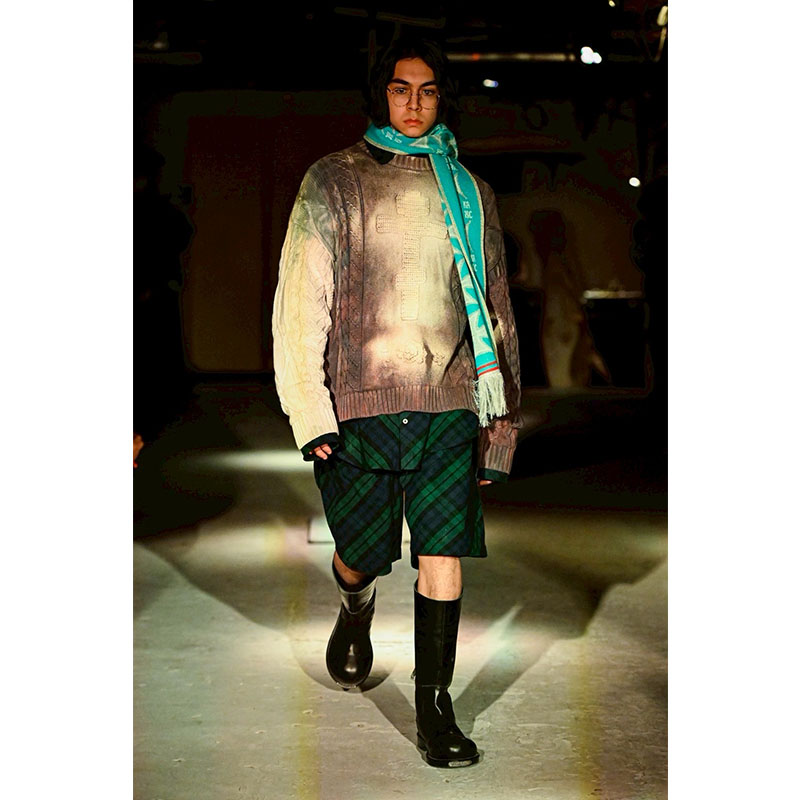 CRUCIFIED CABLE KNIT -PURPLE DYED EGGSHELL-