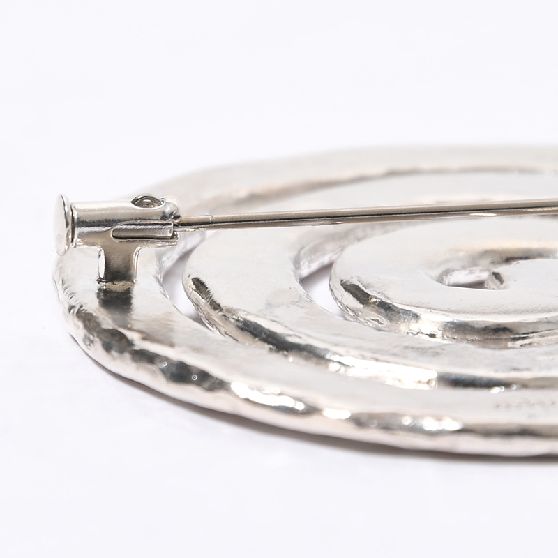 HELIX BROOCH -SILVER-