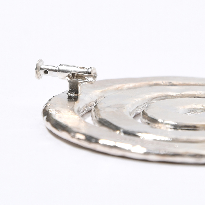HELIX BROOCH -SILVER-