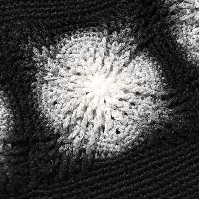CROCHET HAT "SUNBIRD" -BLACK-
